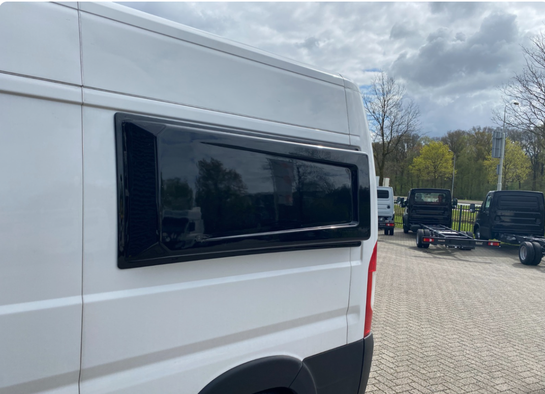 Camper flares 9